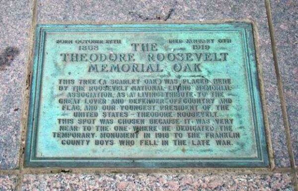 THE THEODORE ROOSEVELT MEMORIAL OAK PLAQUE