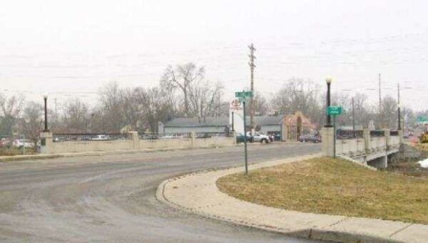 WORLD WAR VETERANS MEMORIAL BRIDGE