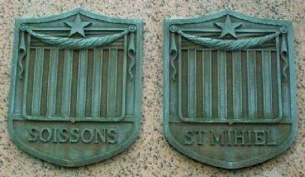 FAYETTE COUNTY WORLD WAR MEMORIAL PLAQUES E & F