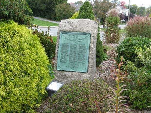 YORKTOWN WORLD WAR MEMORIAL