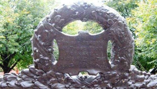 PEEKSKILL WORLD WAR MEMORIAL PLAQUE