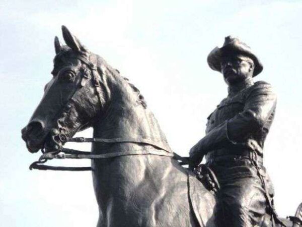 OYSTER BAY THEODORE ROOSEVELT ROUGH RIDER MEMORIAL
