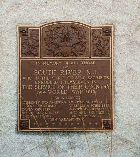 SOUTH RIVER WORLD WAR MEMORIAL PLAQUE