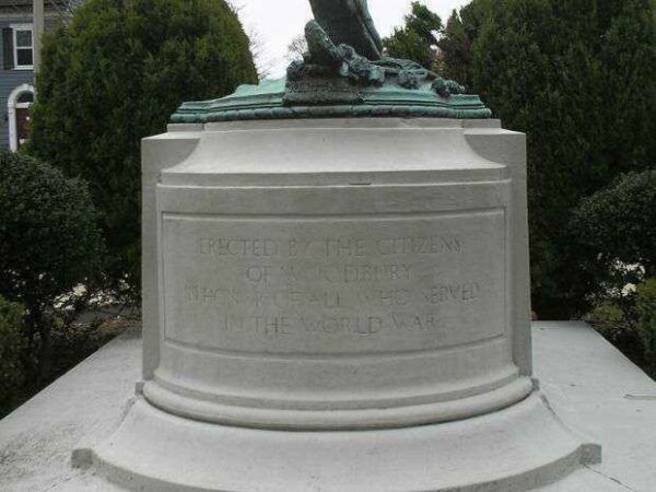 THE VICTOR WAR MEMORIAL BACK
