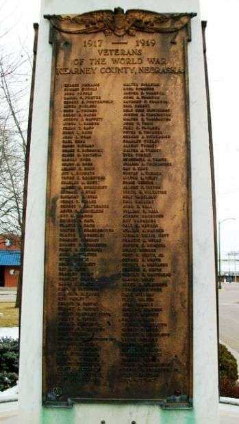 KEARNEY COUNTY WORLD WAR VETERANS MEMORIAL PLAQUE D