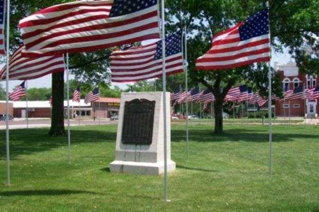 JOHNSON COUNTY WORLD WAR ROLL OF HONOR MEMORIAL