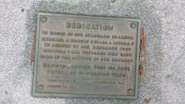 GRONIN-LEESHA POST NO. 5496 WAR MEMORIAL