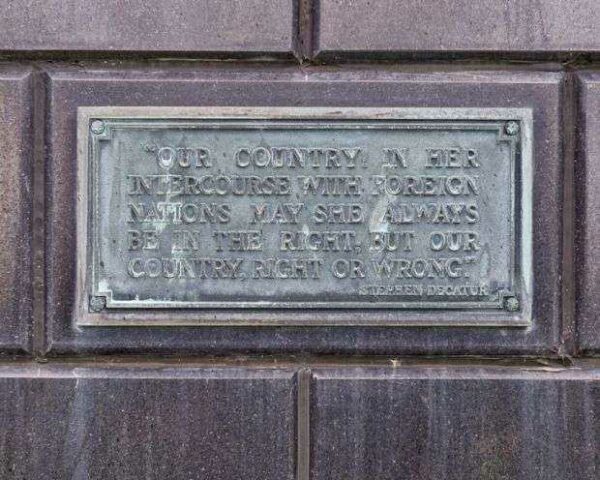 WHITE CHAPEL CEMETERY POLAR BEARS MEMORIAL PLAQUE B