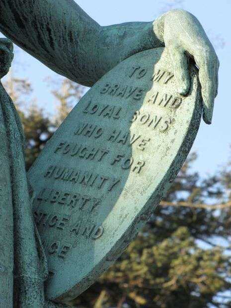 CHICOPEE WORLD WAR MEMORIAL PLAQUE D