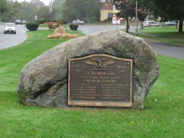 SWAMPSCOTT WORLD WAR I MEMORIAL