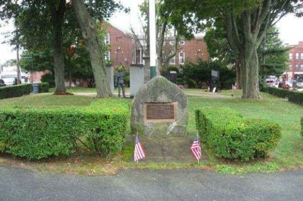 MARBLEHEAD WORLD WAR I MEMORIAL