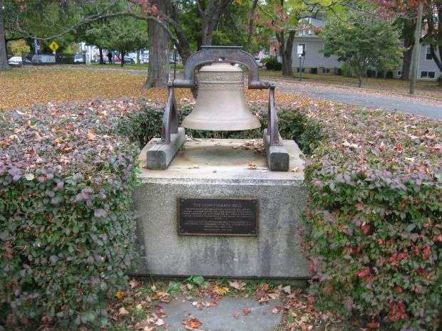 THE CONFEDERATE MEMORIAL BELL