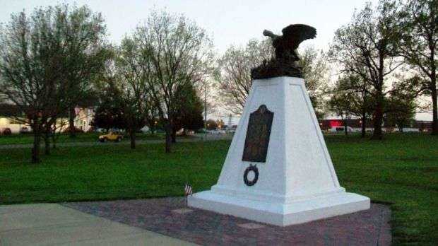 SHAWNEE COUNTY WORLD WAR MEMORIAL