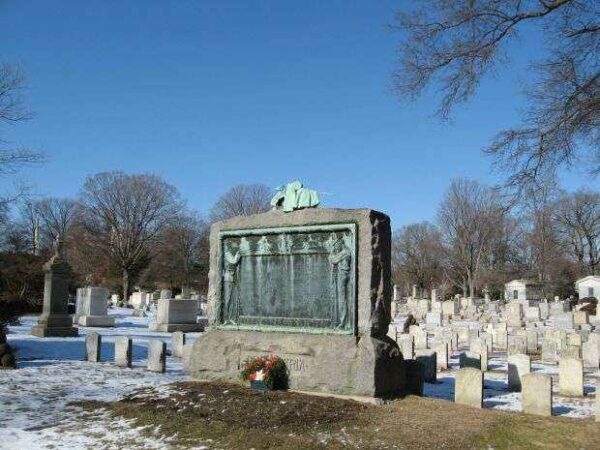 MOUNTAIN GROVE CEMETERY CIVIL WAR MEMORIAL
