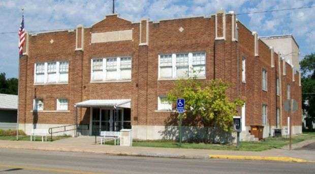 OSBORNE COUNTY WORLD WAR I MEMORIAL HALL