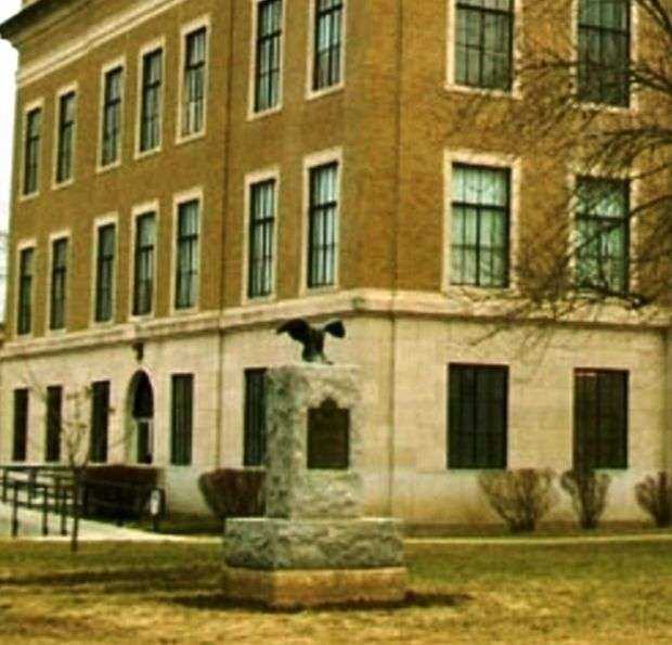 AMERICAN LEGION POST NO. 125 WORLD WAR MEMORIAL