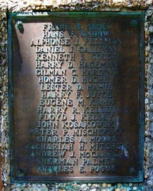 LEAVENWORTH COUNTY WORLD WAR MEMORIAL PLAQUE B