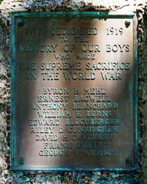 LEAVENWORTH COUNTY WORLD WAR MEMORIAL PLAQUE A