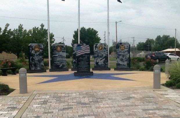 BAXTER SPRINGS VETERAN’S MEMORIAL