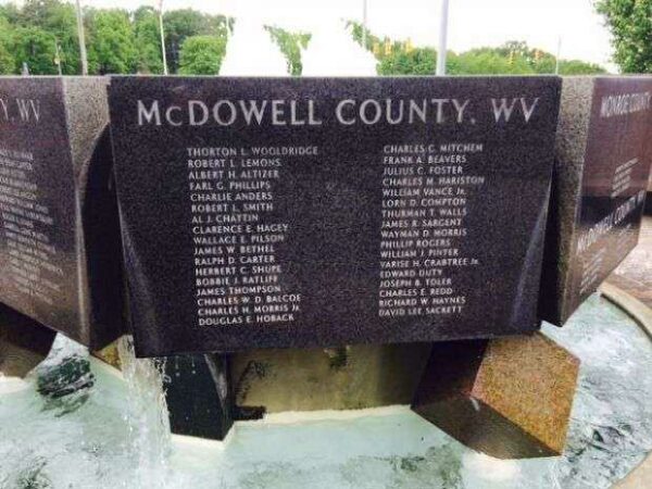 PRINCETON, WV VIETNAM VETERANS’ MEMORIAL FOUNTAIN PANELS