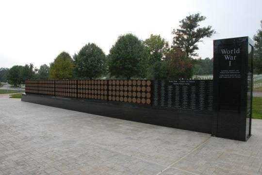 WORLD WAR I COURT OF HONOR MEMORIAL