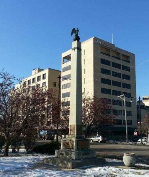 10TH CONGRESSIONAL DISTRICT WORLD WAR I MEMORIAL