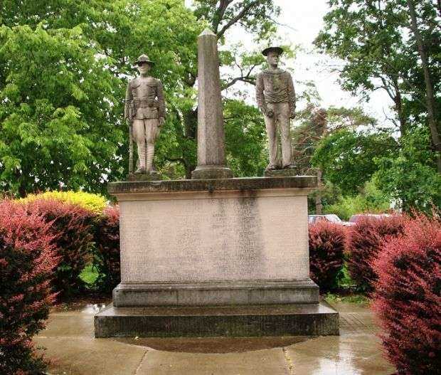 A.R.C. NURSE SOLDIERS AND SAILORS MEMORIAL