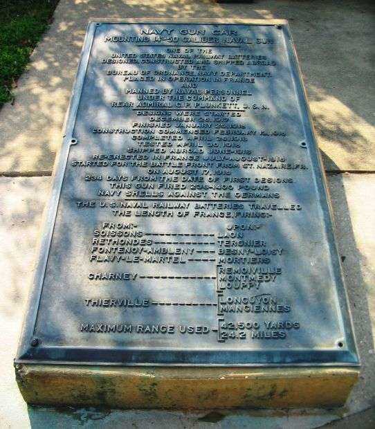 NAVY GUN CAR MEMORIAL PLAQUE
