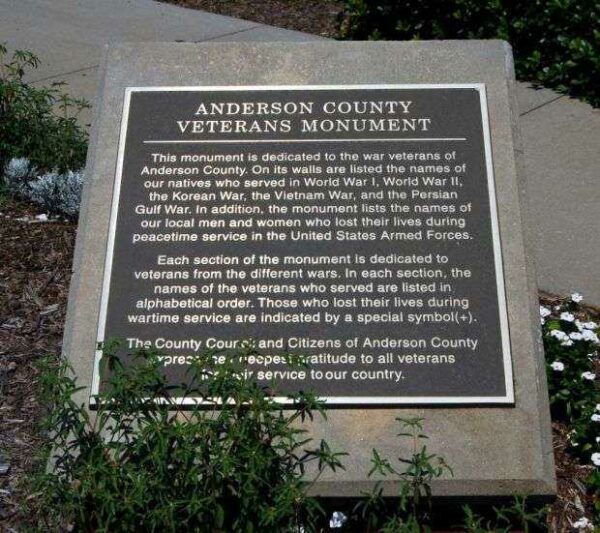 ANDERSON COUNTY VETERANS MEMORIAL PLAQUE
