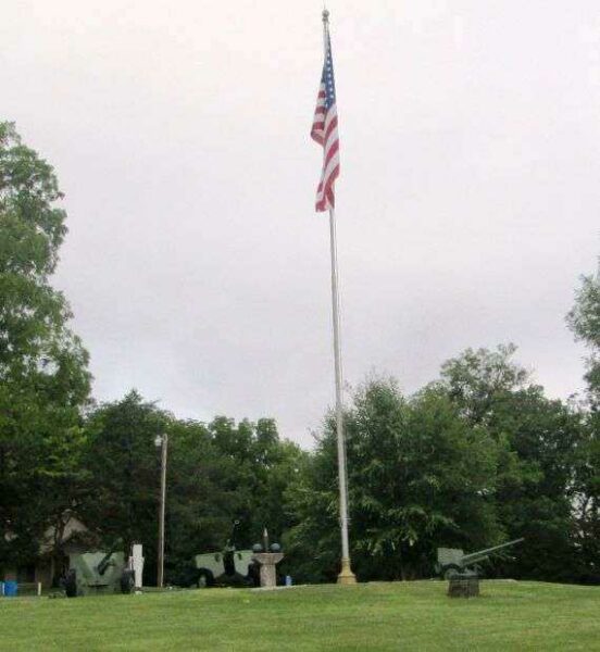 MECHANICSBURG VETERANS MEMORIAL CANNONS