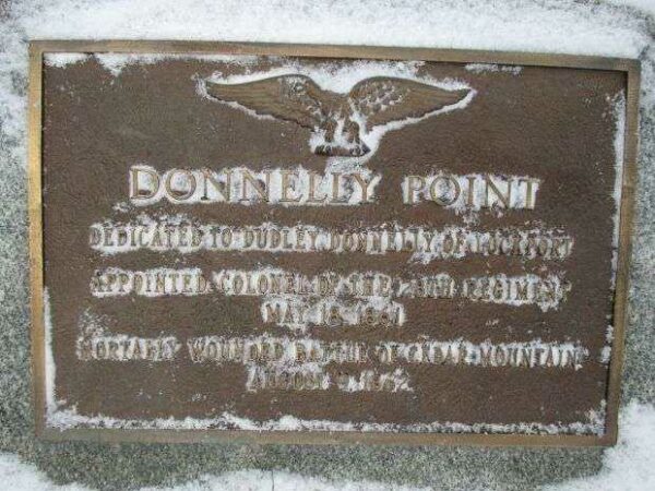 DONNELLY POINT WAR MEMORIAL PLAQUE