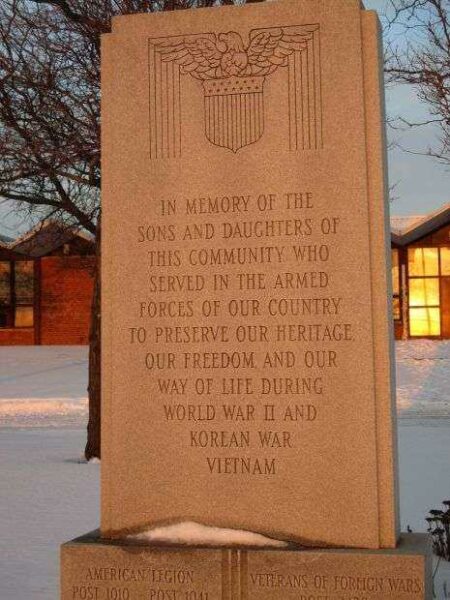 RIVERSIDE PARK WAR MEMORIAL