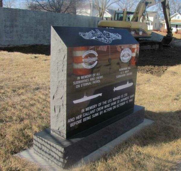 USS WAHOO SS238 WAR MEMORIAL FRONT