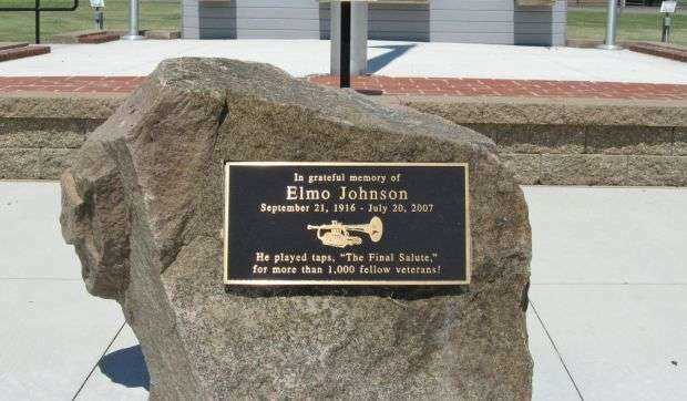 ELMO JOHNSON WAR MEMORIAL PLAQUE