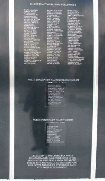 NORTH TONAWANDA WORLD WAR II MEMORIAL PLAQUE D