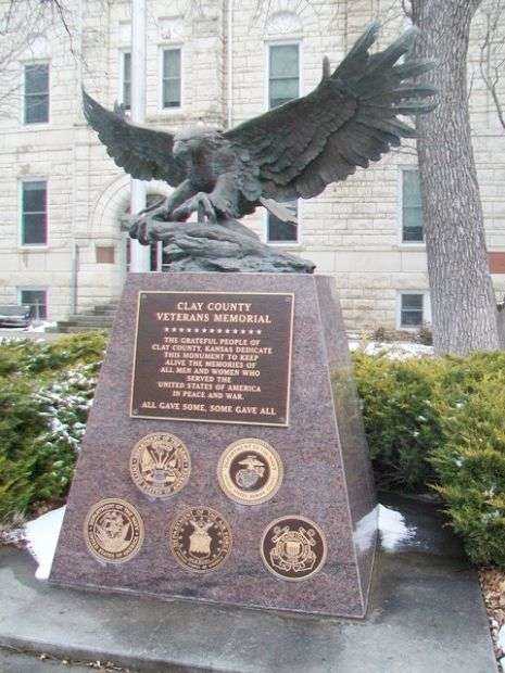 CLAY COUNTY VETERANS MEMORIAL WITH EAGLE