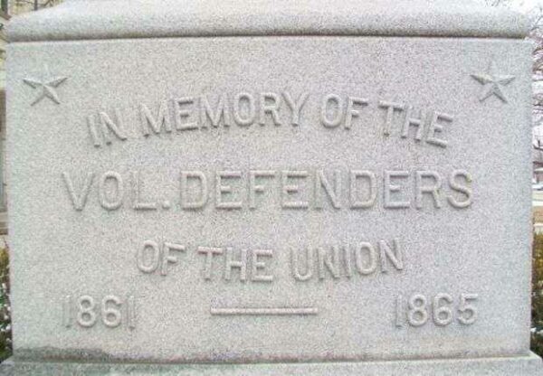 IN MEMORY OF THE VOL. DEFENDERS OF THE UNION MEMORIAL STONE A