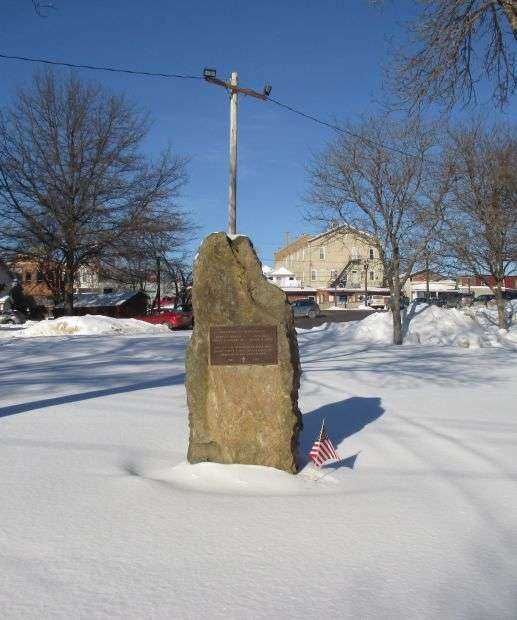 SPRINGVILLE VIETNAM WAR MEMORIAL