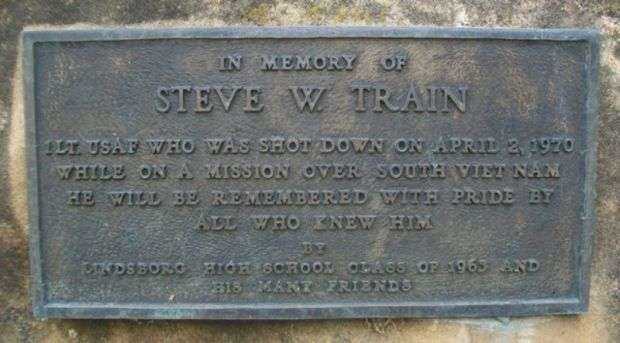 1LT. STEVE W. TRAIN WAR MEMORIAL PLAQUE
