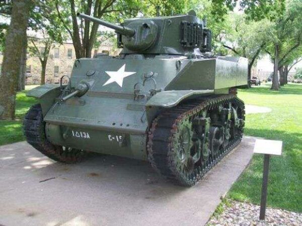 M5 STUART LIGHT TANK MEMORIAL
