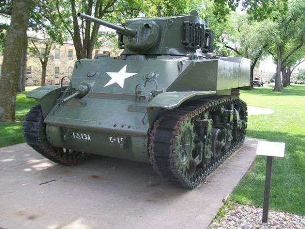 M5 STUART LIGHT TANK MEMORIAL