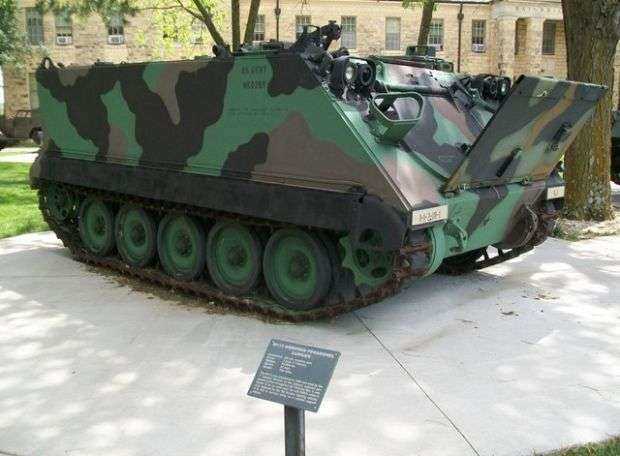 M113 ARMORED PERSONNEL CARRIER MEMORIAL