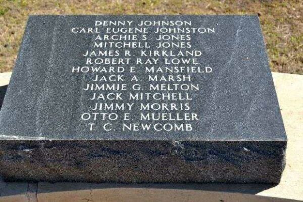 HASKELL COUNTY VETERANS MEMORIAL STONE D