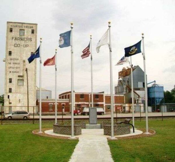 PINE PARK WAR MEMORIAL