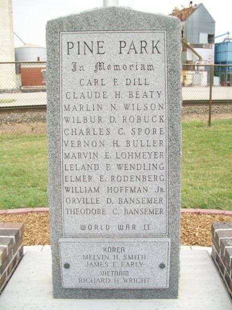 PINE PARK WAR MEMORIAL CLOSEUP