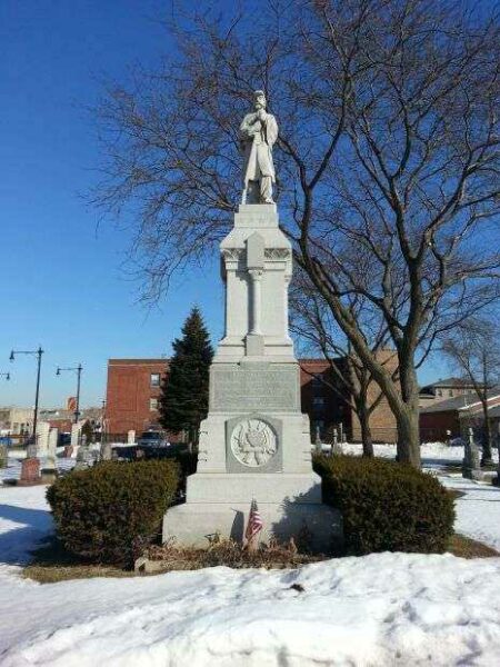 ST. BONIFACE UNION SOLDIERS MONUMENT