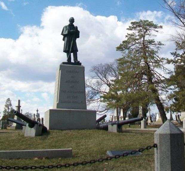 THE LADIES AID SOCIETY AND CITIZENS OF YORK CIVIL WAR MEMORIAL