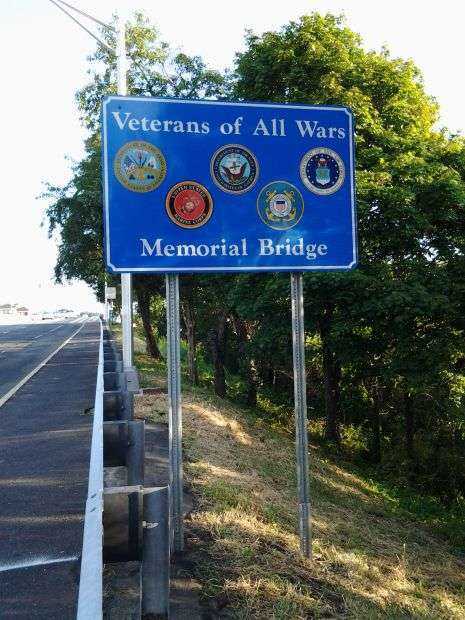 VETERANS OF ALL WARS MEMORIAL BRIDGE PLAQUE