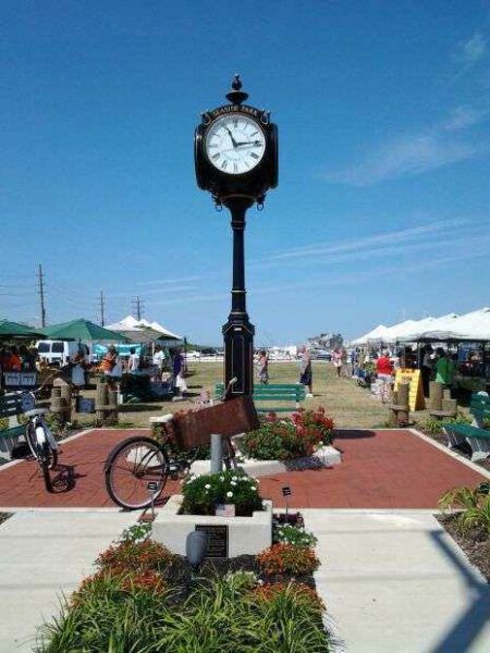 SEASIDE PARK 9/11 WAR MEMORIAL CLOCK
