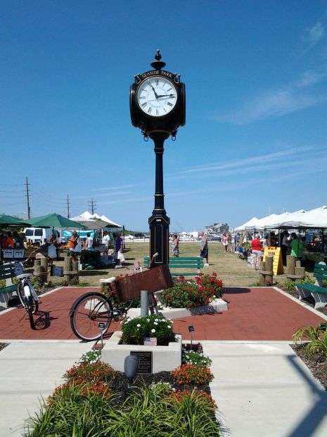 SEASIDE PARK 9/11 WAR MEMORIAL CLOCK